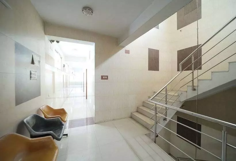 Hotelli Nataraja Residency