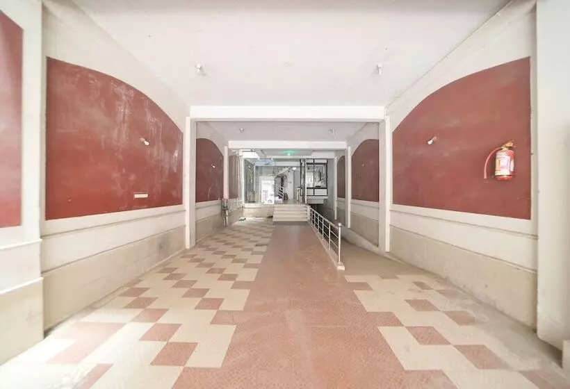 Hotelli Nataraja Residency