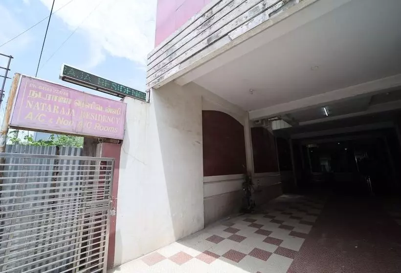 Hotelli Nataraja Residency