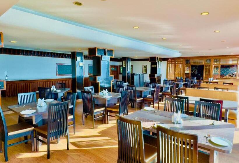 ホテル Tara Palace Resort And Spa