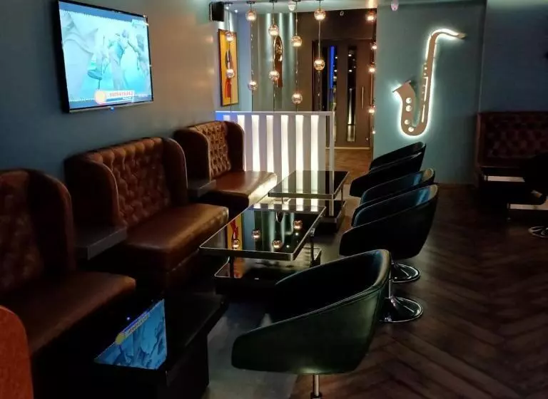 ホテル The Central Park