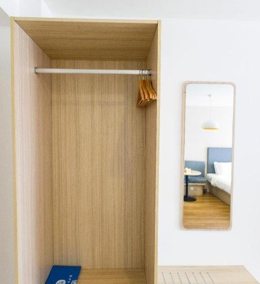 Hanting Hotel Huaihua Medical School