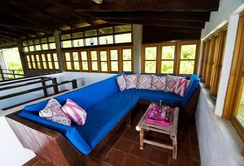 هتل Sugar Reef Bequia   Adults Only