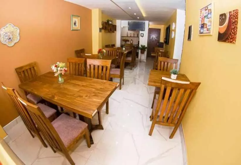 פונדק El Centurión