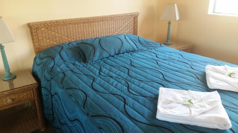 בית מלון כפרי Aruba Sands Resort