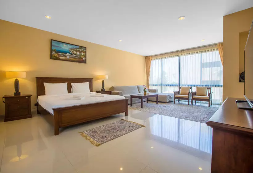 هتل Avanta Condominium