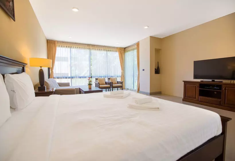 هتل Avanta Condominium