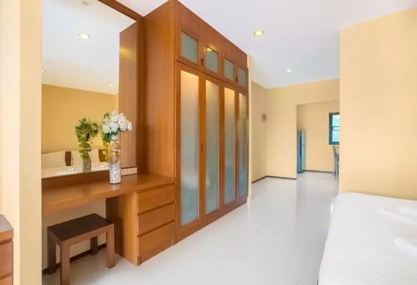هتل Avanta Condominium