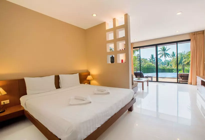 هتل Avanta Condominium