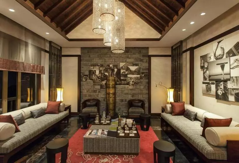 Отель Banyan Tree Chongqing Beibei