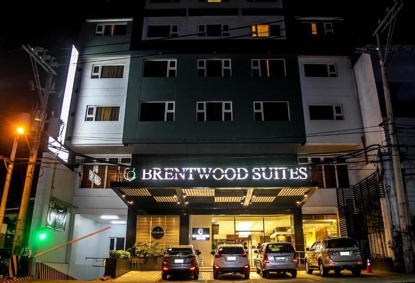 בית מלון כפרי Brentwood Suites