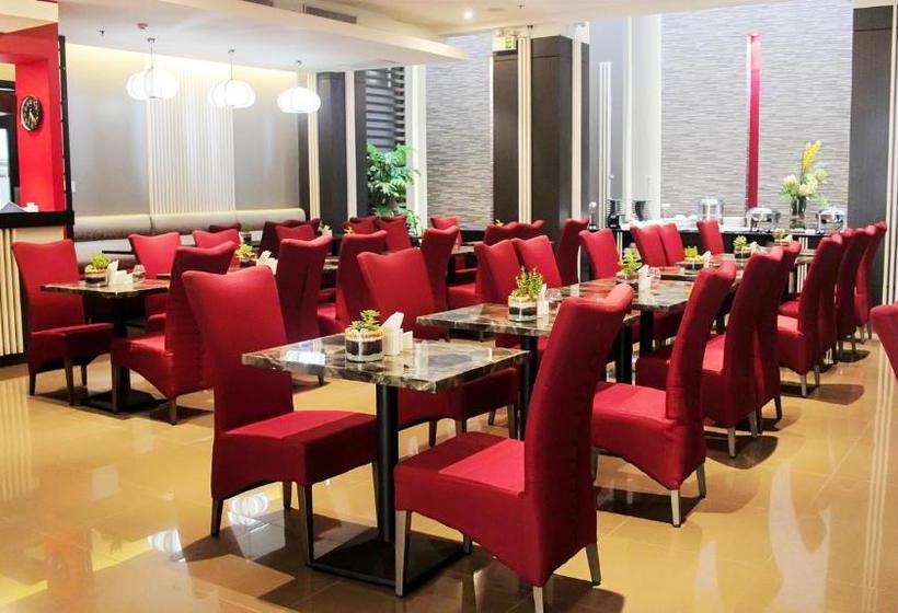 בית מלון כפרי Brentwood Suites