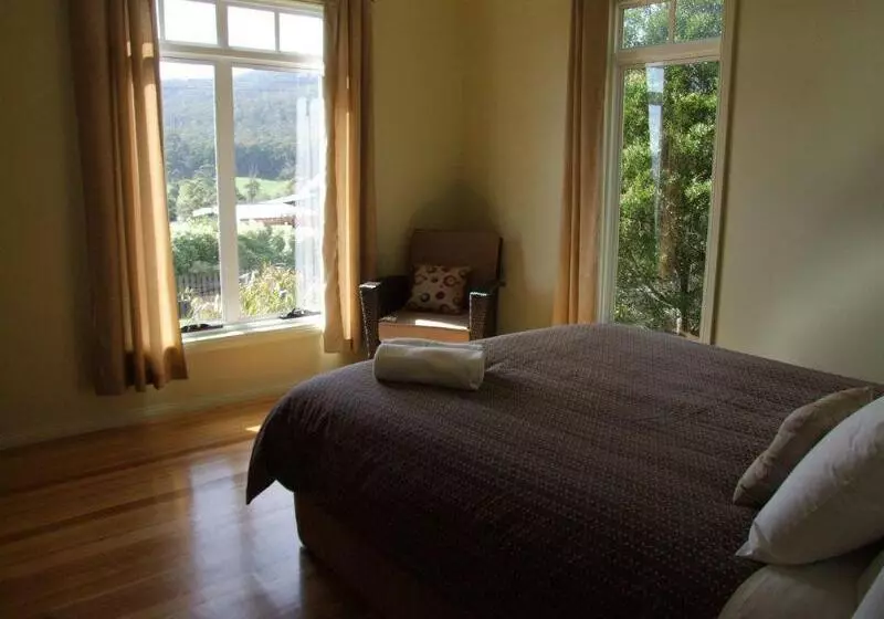 Bruny Island Escapes And Hotel Bruny