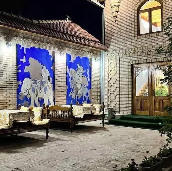 فندق Caravan Serail