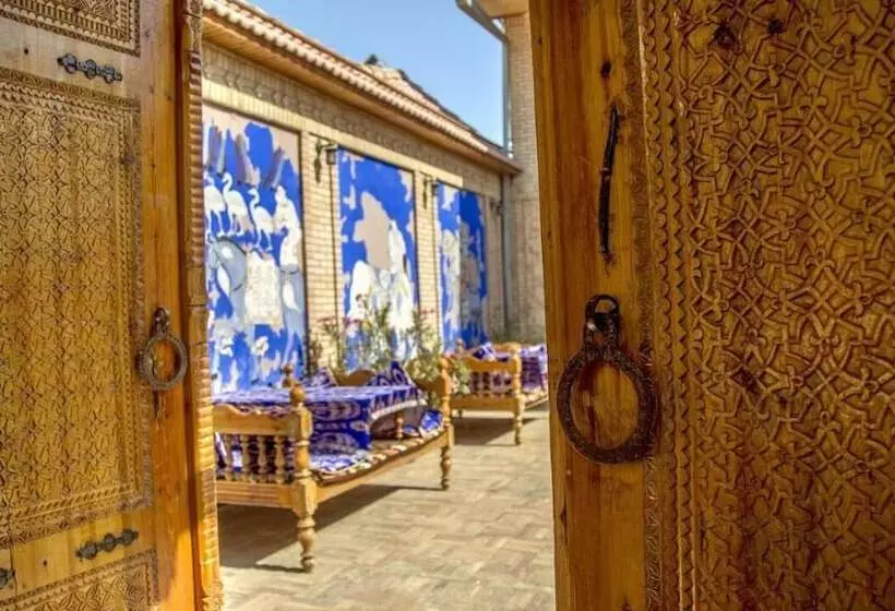 فندق Caravan Serail