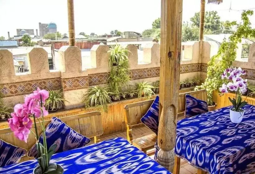 فندق Caravan Serail