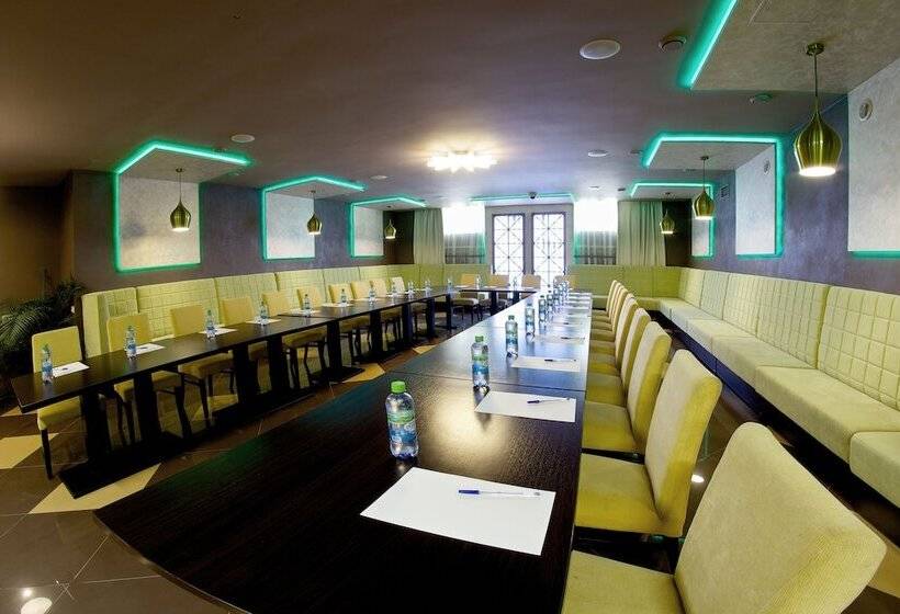 فندق Green Park Kaluga