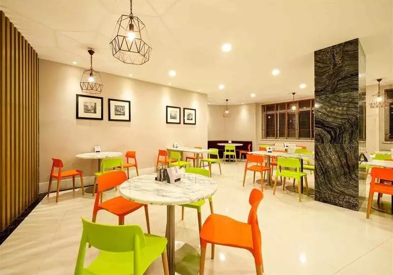 Hotel Ibis Jinan Jingwu Rd