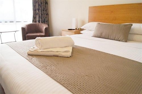 בית מלון כפרי Monte Villa Motor Inn