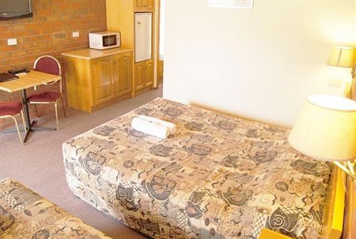 בית מלון כפרי Monte Villa Motor Inn