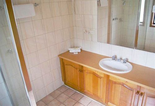 בית מלון כפרי Monte Villa Motor Inn