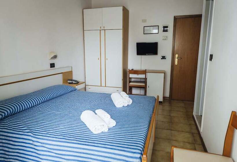 בית מלון כפרי Montecarlo