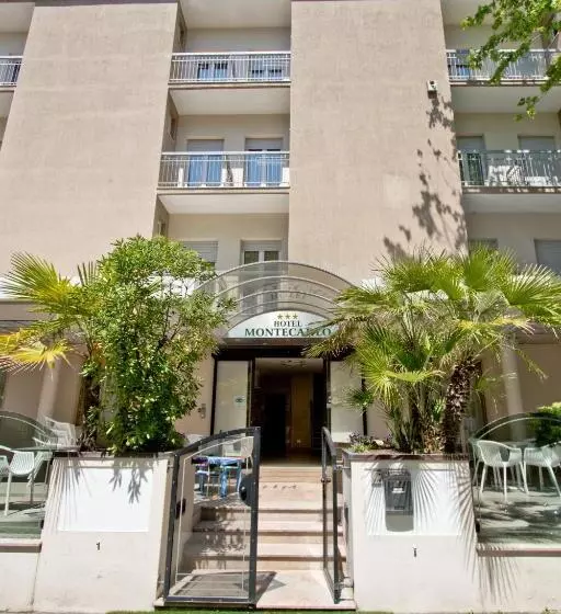 Hotel Montecarlo