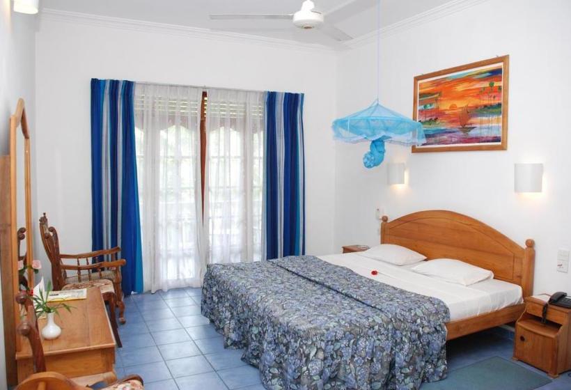 Отель Muthumuni Ayurveda Beach Resort