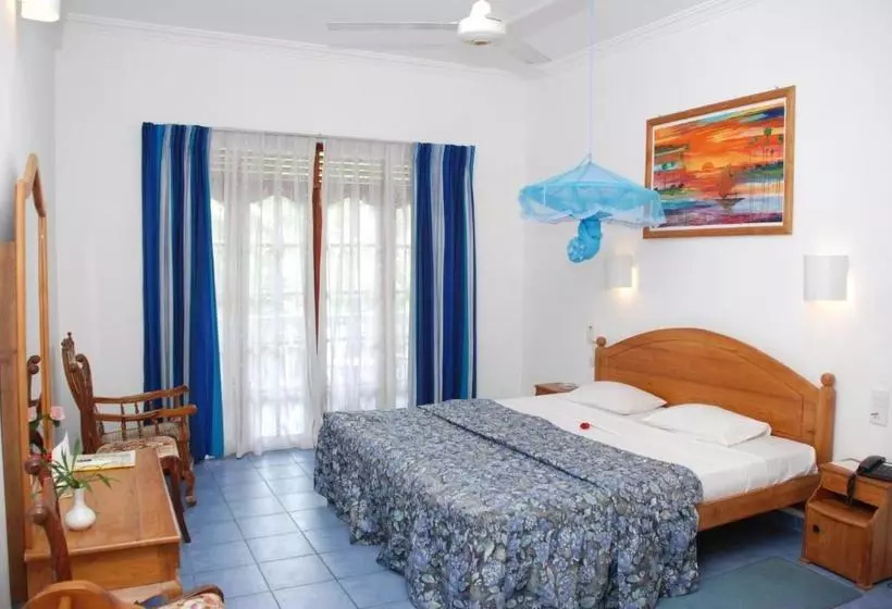 ホテル Muthumuni Ayurveda Beach Resort