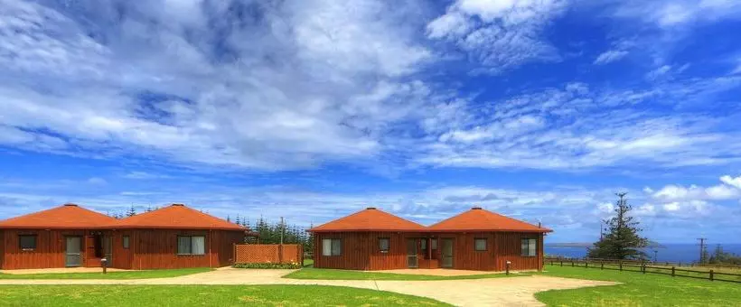 هتل Ocean Breeze Luxury Cottages