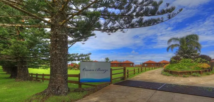 هتل Ocean Breeze Luxury Cottages