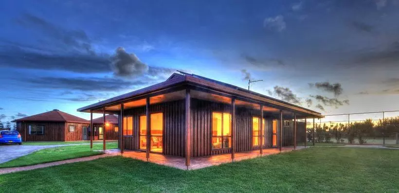 هتل Ocean Breeze Luxury Cottages