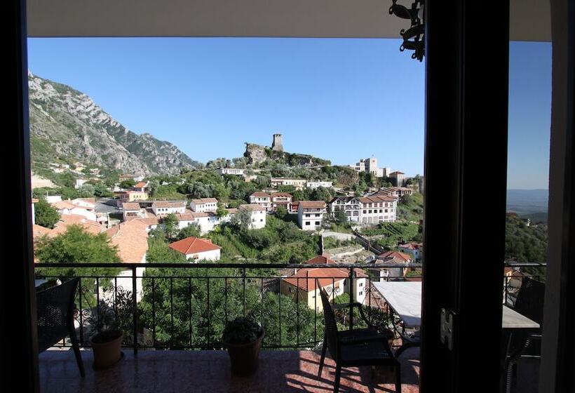 هتل Panorama Kruje View On The Castle And The Old Town