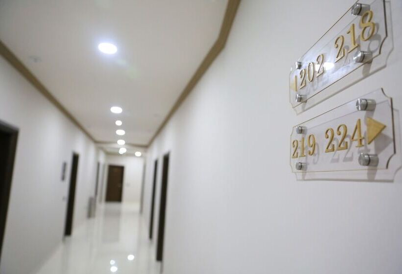 هتل Panorama Kruje View On The Castle And The Old Town