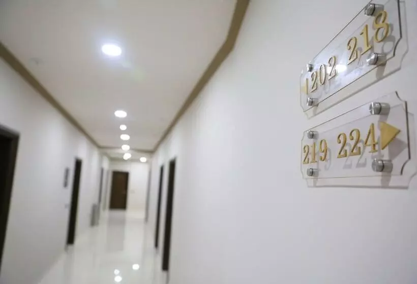 هتل Panorama Kruje View On The Castle And The Old Town