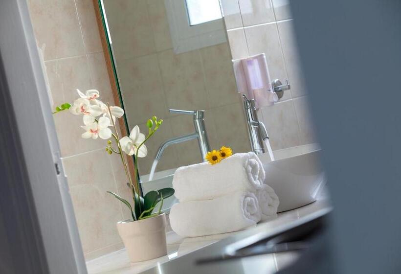 Princessa Vera Hotel Apartments