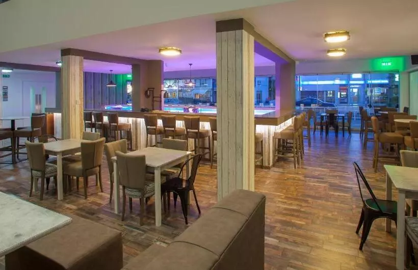 Princessa Vera Hotel Apartments