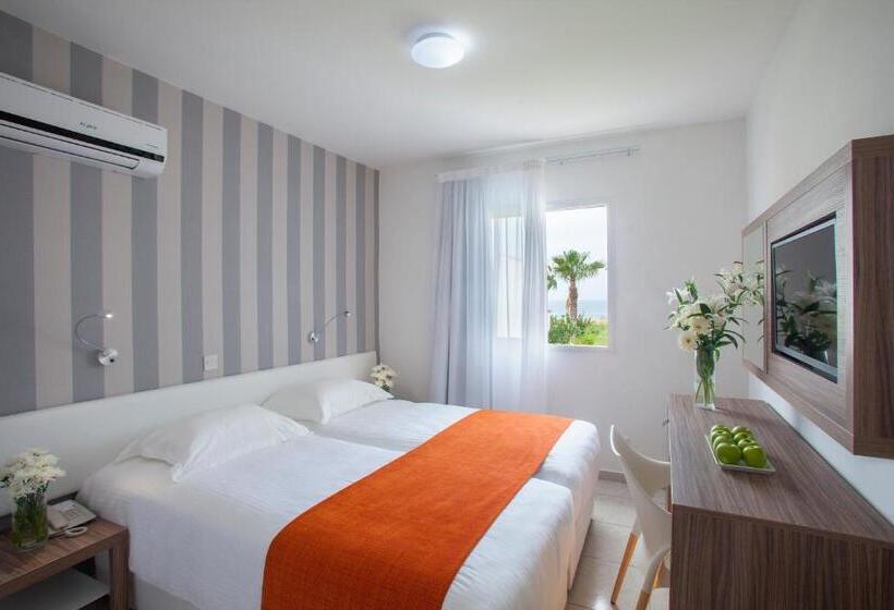 Princessa Vera Hotel Apartments