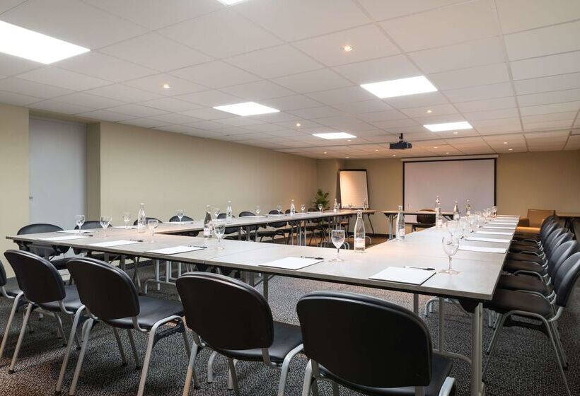 ホテル The Originals City, Le Mas De Grille, Montpellier Sud