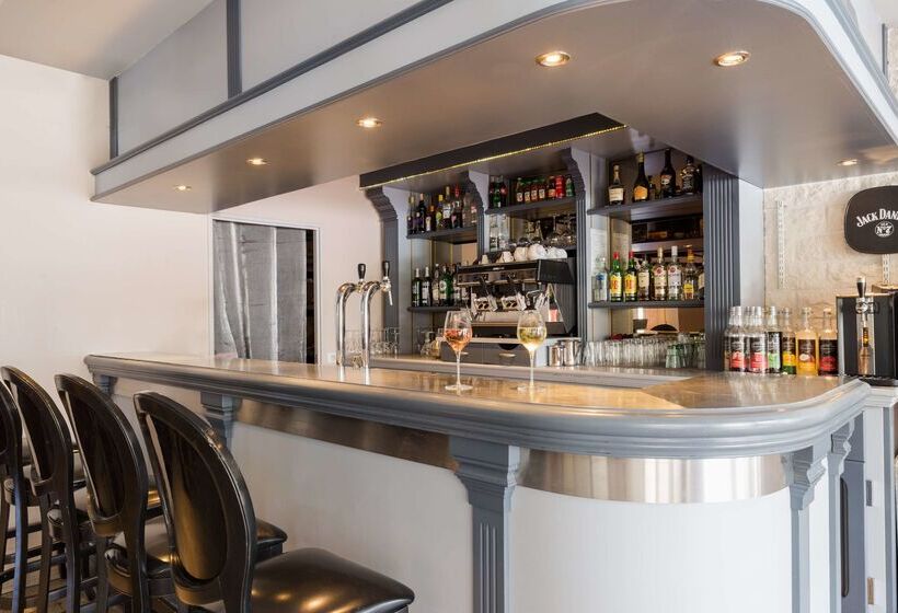 ホテル The Originals City, Le Mas De Grille, Montpellier Sud