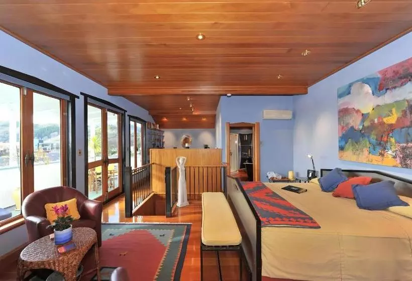 ホテル Shelbourne Villa