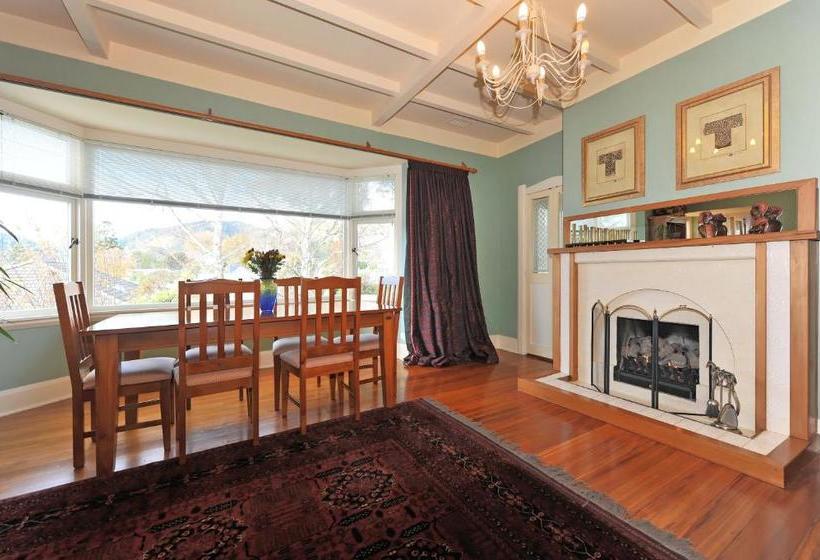 Отель Shelbourne Villa