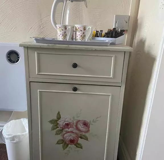 בית מלון כפרי The Hurstmere