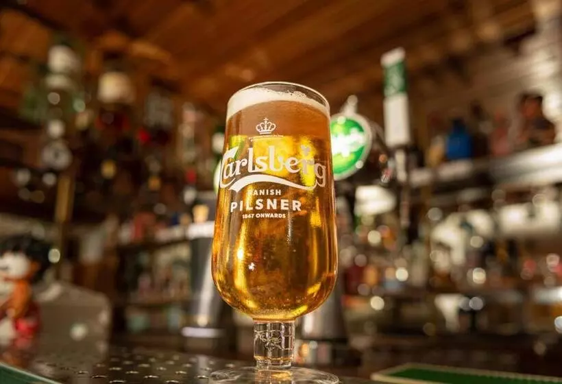 בית מלון כפרי The Hurstmere