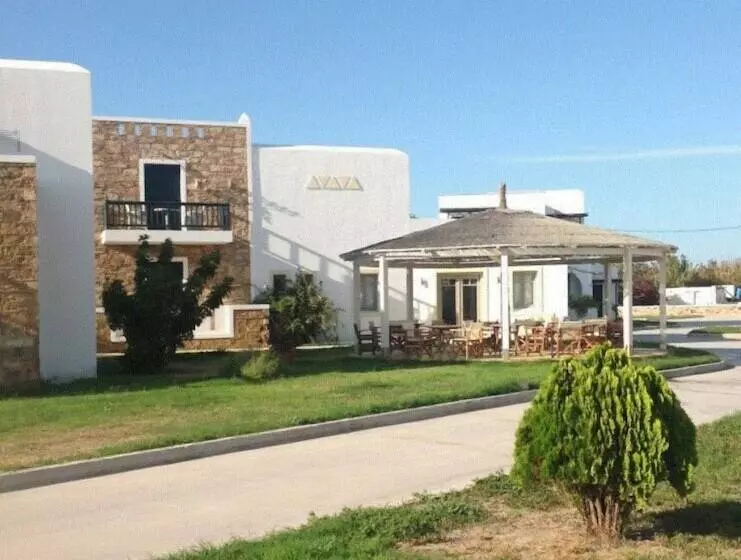 Plaka Hotel I