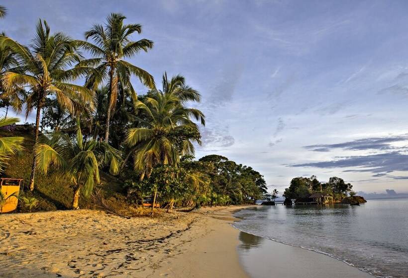 هتل Popa Paradise Beach Resort