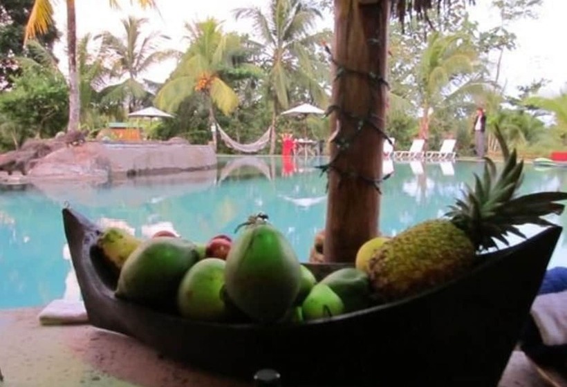 هتل Popa Paradise Beach Resort