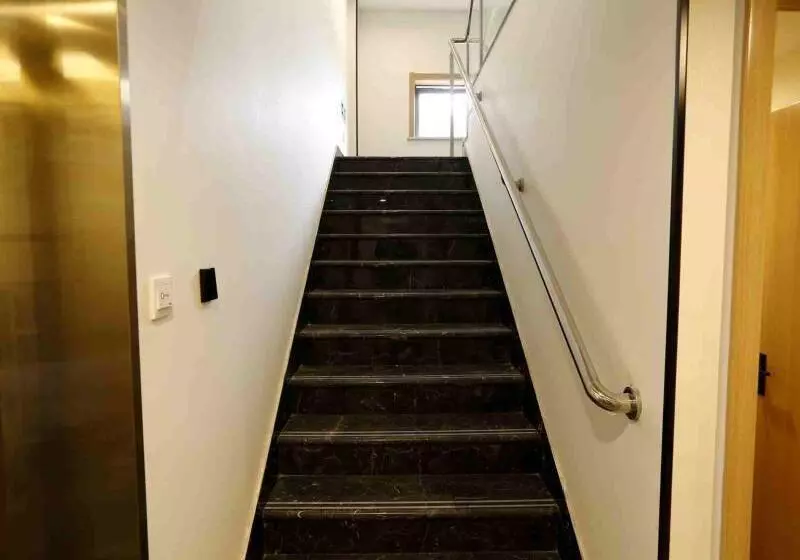 هتل Green Tree Inn Express Beijing Xicheng District Dazhalan