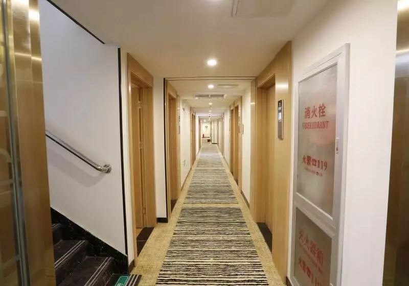 هتل Green Tree Inn Express Beijing Xicheng District Dazhalan