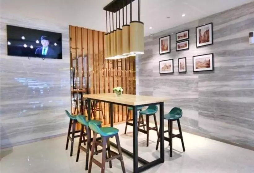 Hotelli City Comfort Inn Dongguan Zhongtang